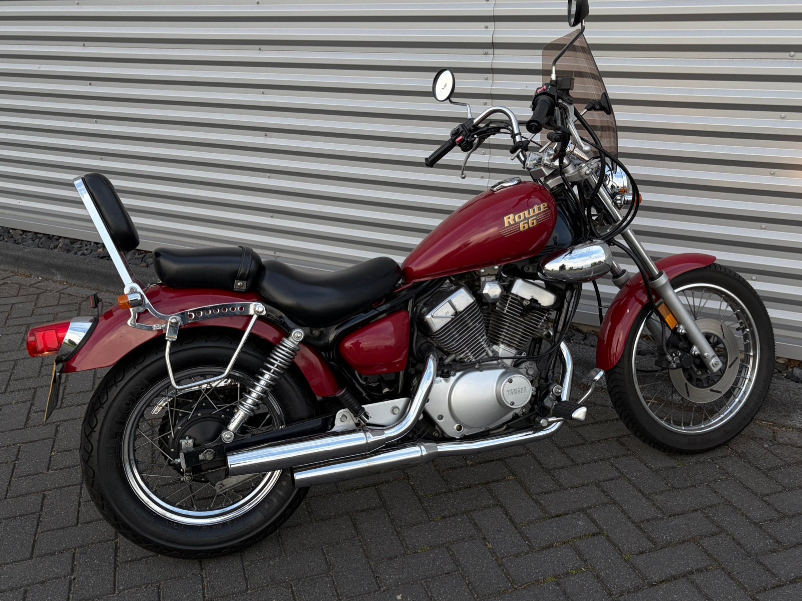Yamaha XV250 Virago Chopper 1989 rood A2