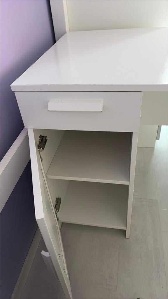 Brimnes ikea bureau, Huis en Inrichting, Ophalen, Gebruikt, Minder dan 45 cm, 70 cm of meer