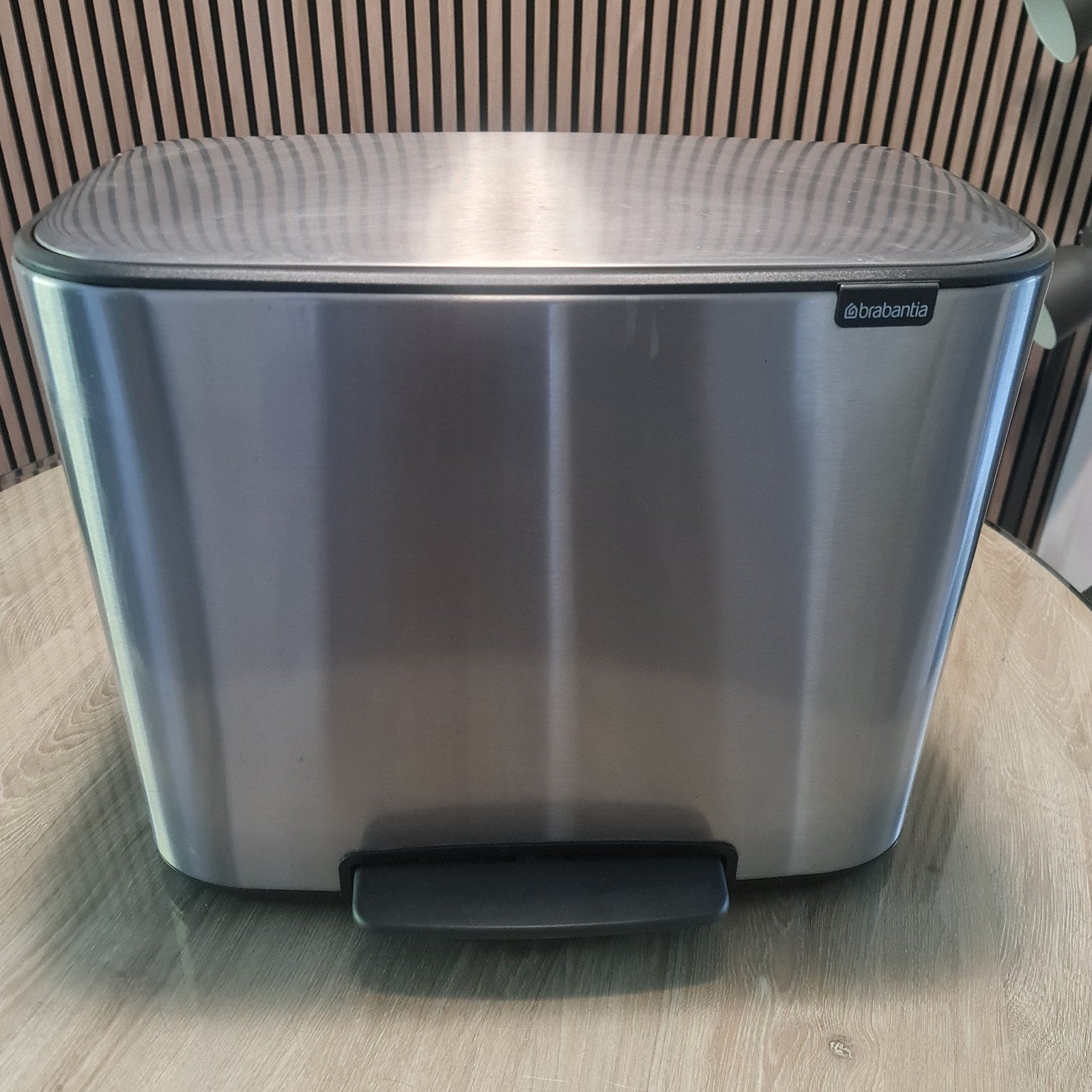 Brabantia Bo Touch Bin Prullenbak - 3 x 11 Liter - Platinum, Ophalen, 50 – 75, Met pedaal, Zo goed als nieuw