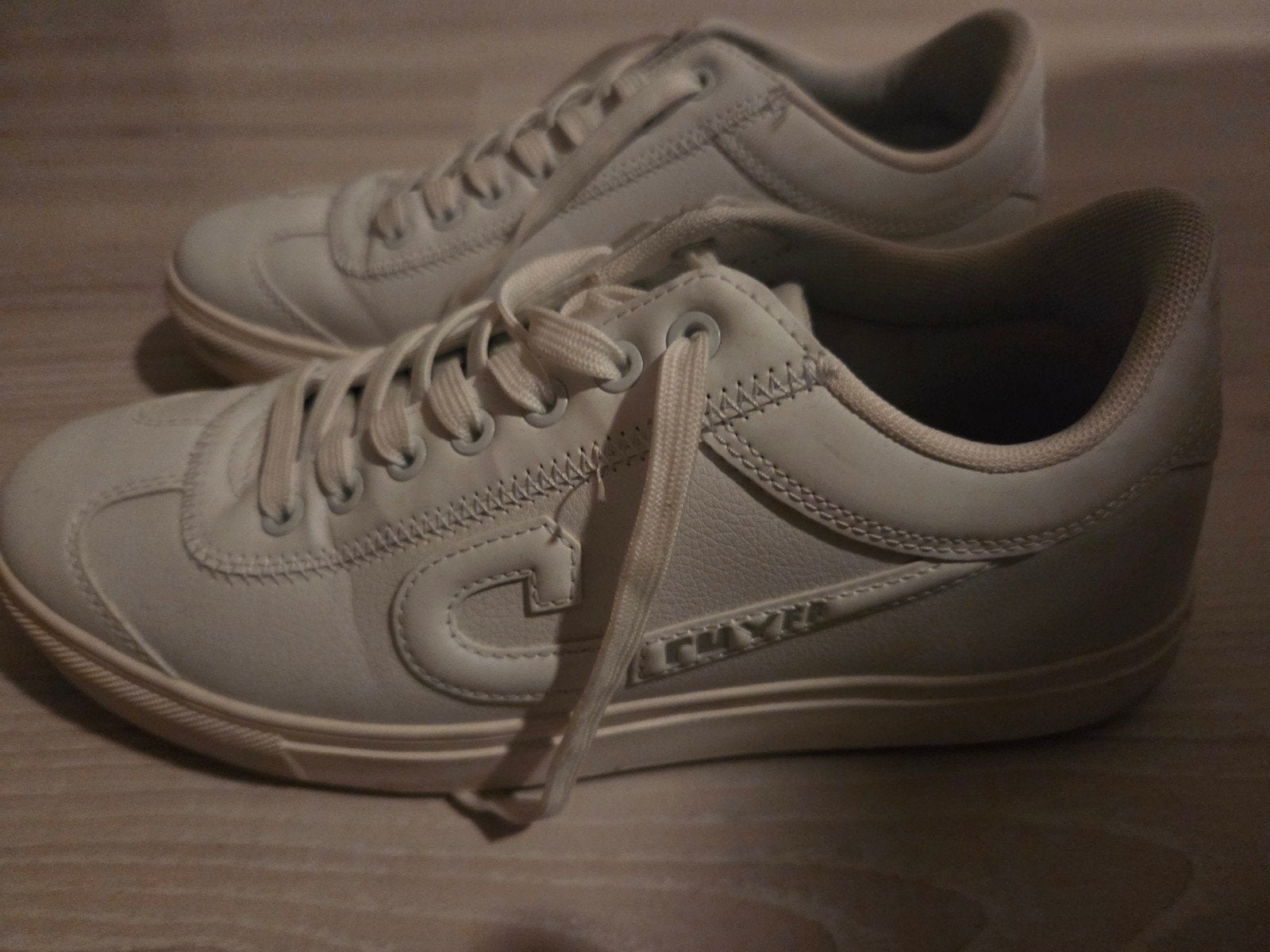 Cruijff sneakers wit maat 42, Ophalen of Verzenden, Zo goed als nieuw, Wit