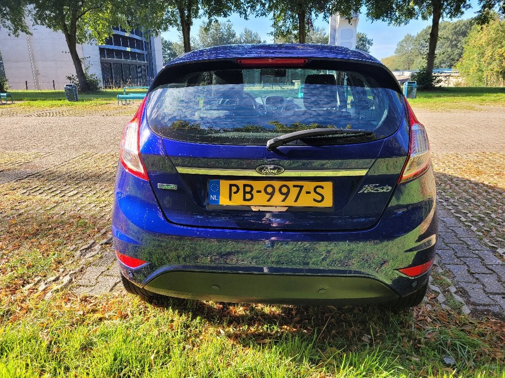 Ford Fiesta 101pk 2017 nieuwe distributieriem 2e eigenaar, Voorwielaandrijving, Euro 6, Blauw, 23 km/l