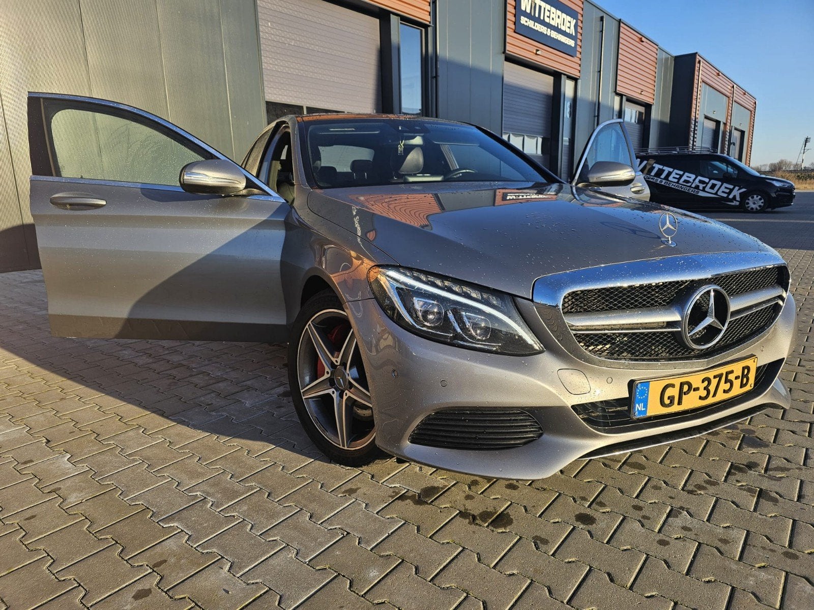Mercedes-Benz C-Klasse C350 e Plug-in Hybrid 279pk 7G-TRONIC, Auto's, Automaat, Achterwielaandrijving, 1600 kg, 102 €/maand