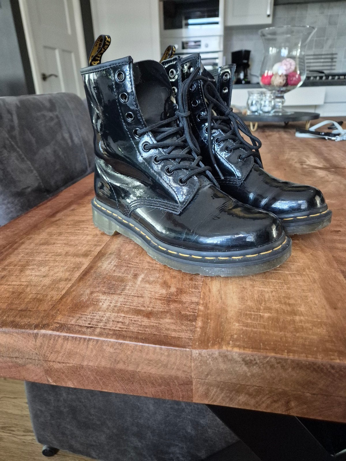 Dr Martens Serena 1460 maat 39, Zwart, Lage of Enkellaarzen, Ophalen of Verzenden, Dr. Martens
