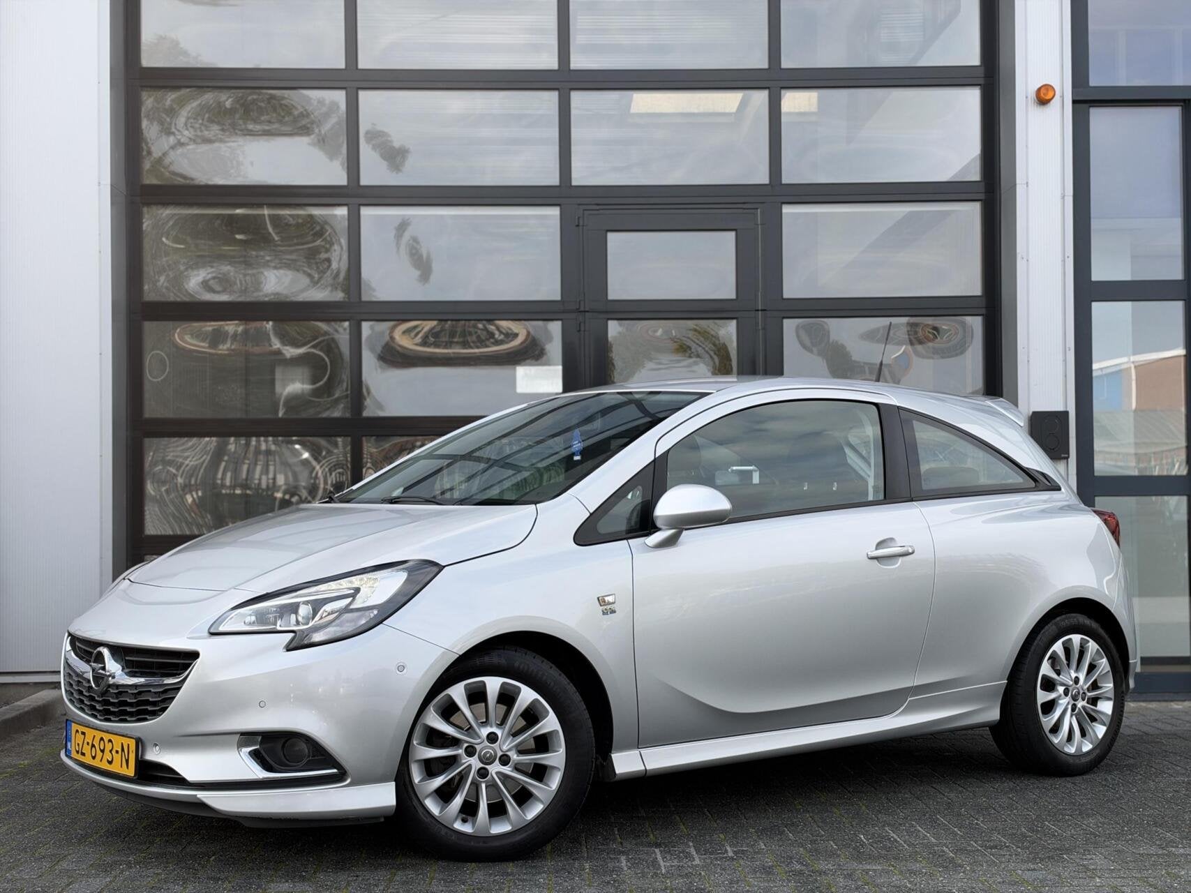 Opel Corsa 1.0 Turbo Edition / OPC LINE / Cruise / Camera
