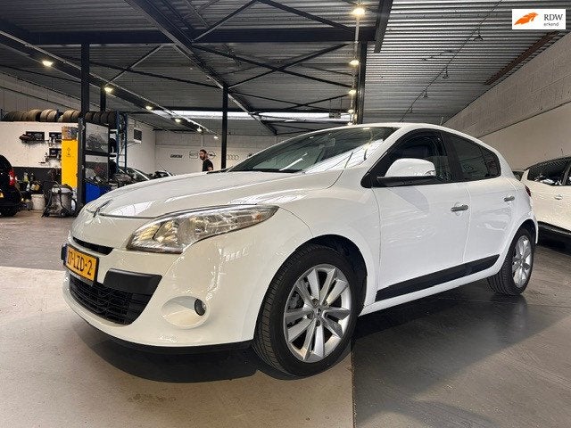 Renault Mégane 1.4 TCE Celsium/2x sleutels/Apk nw bij aflev, Voorwielaandrijving, Euro 5, 15 km/l, Gebruikt