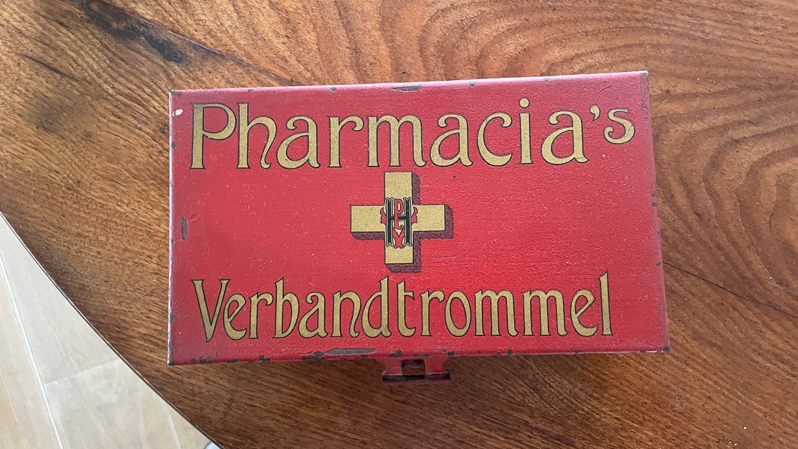 Antieke Pharmacia's Verbandtrommel met originele inhoud, Antiek en Kunst, Ophalen