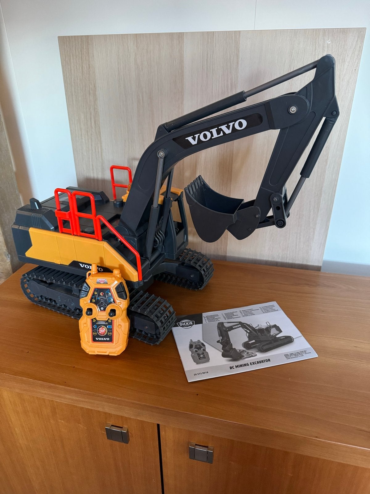 Volvo Mining Graafmachine RC - Zo goed als nieuw, Ophalen of Verzenden, Zo goed als nieuw, Afstandsbediening