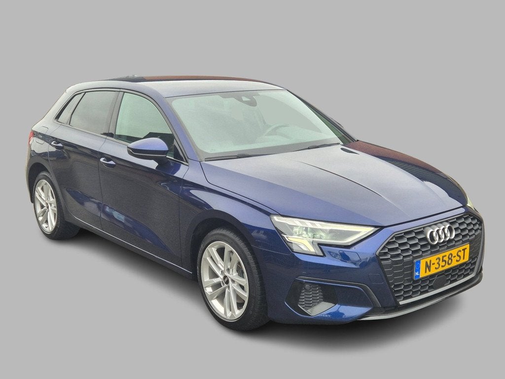 Audi A3 Sportback 40 TFSI e Buss. Ed. SOH 97% LED, Virtual,, Auto's, Audi, Stof, Gebruikt, Euro 6, 4 cilinders