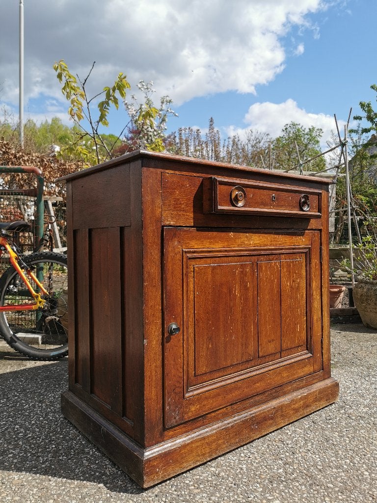 Vintage toonbankje/balie op wielen, Antiek en Kunst, Curiosa en Brocante, Ophalen