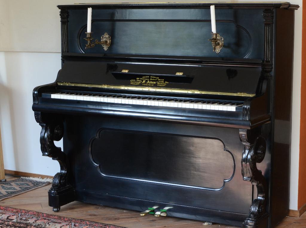 piano antiek gerestaureerd, Ophalen, Zo goed als nieuw, Zwart, Piano