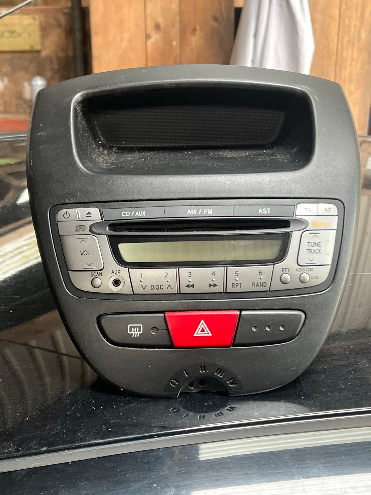 Radio/CD-speler voor Peugeot 107, Citroën C1, Toyota Aygo, Ophalen, Gebruikt