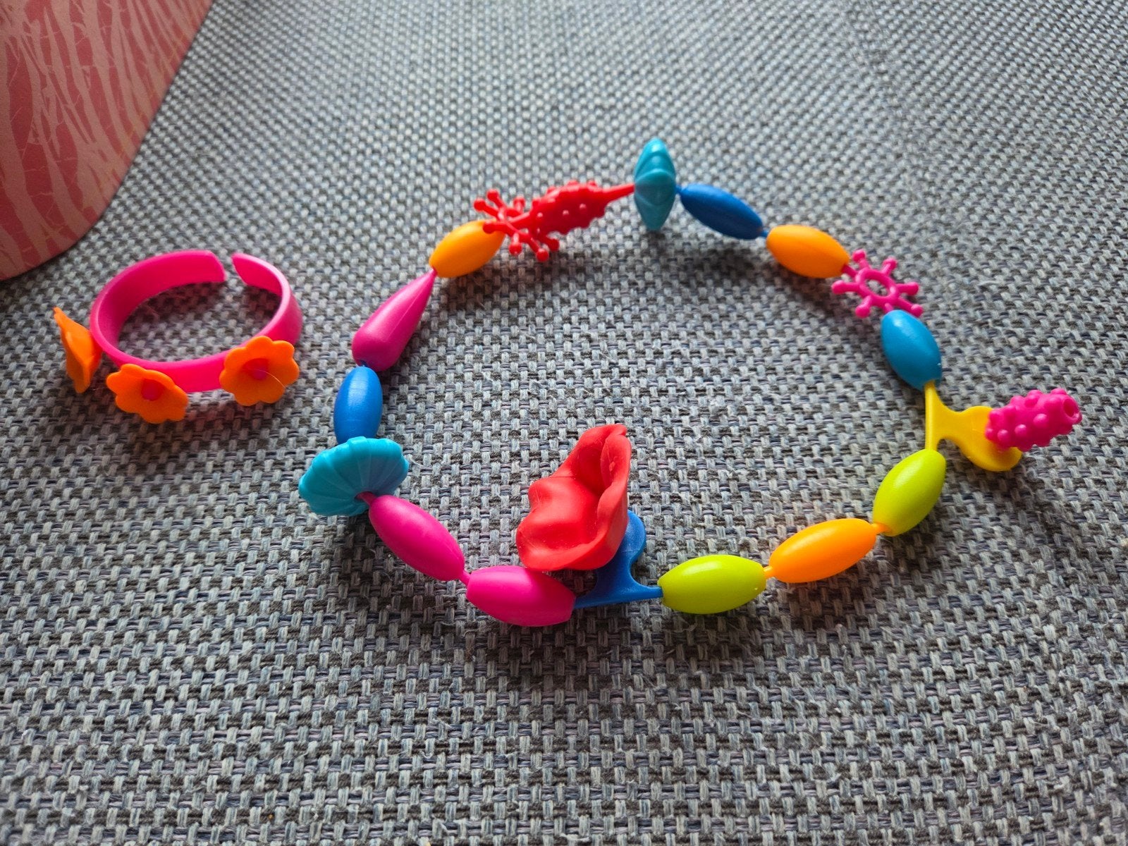 Rijgketting en armbandjes, Ophalen of Verzenden, Zo goed als nieuw, Meisje