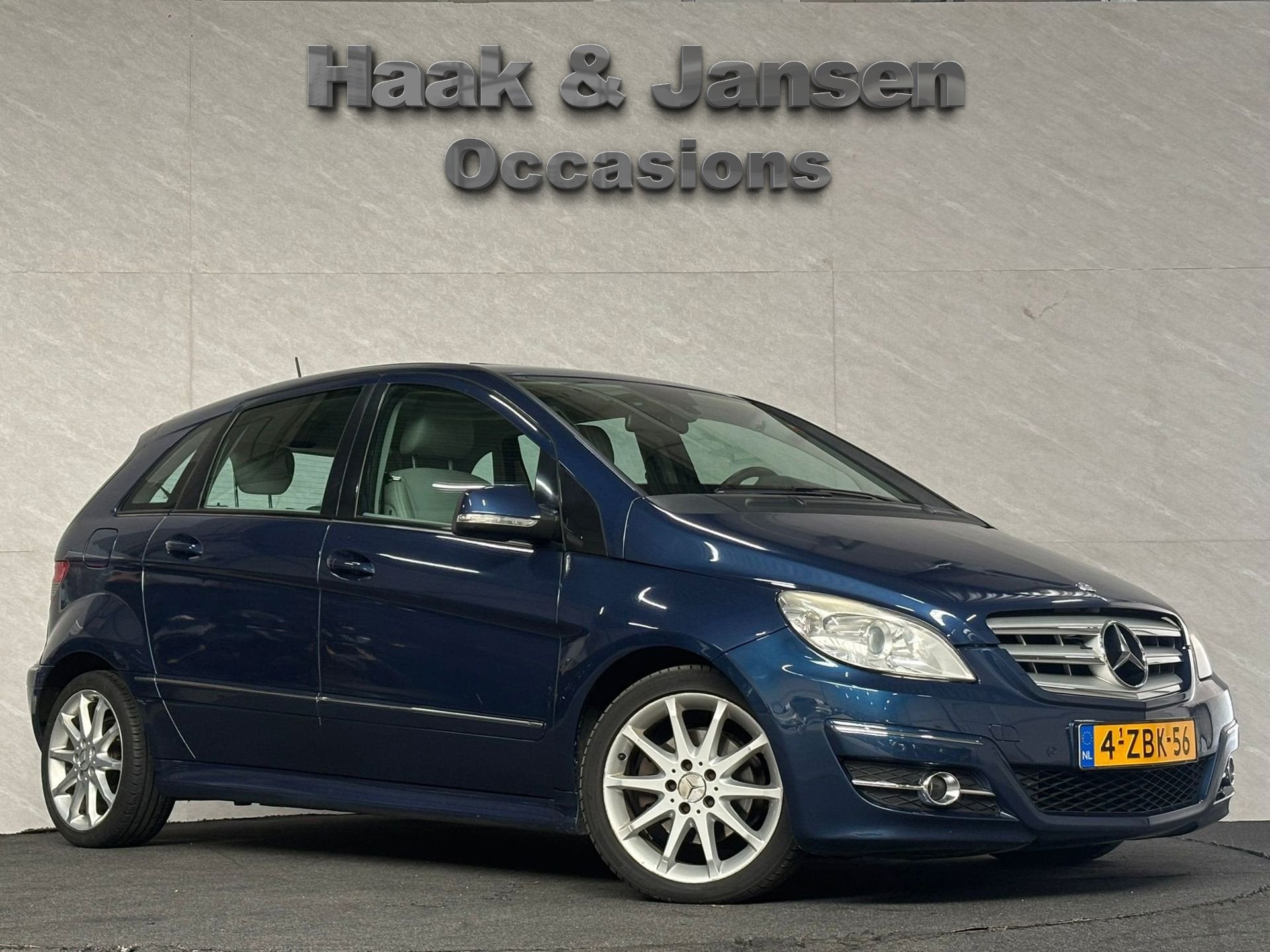 Mercedes-Benz B-klasse 200 Turbo - Automaat - Cruise - Infot, Gebruikt, 4 cilinders, Blauw, Leder