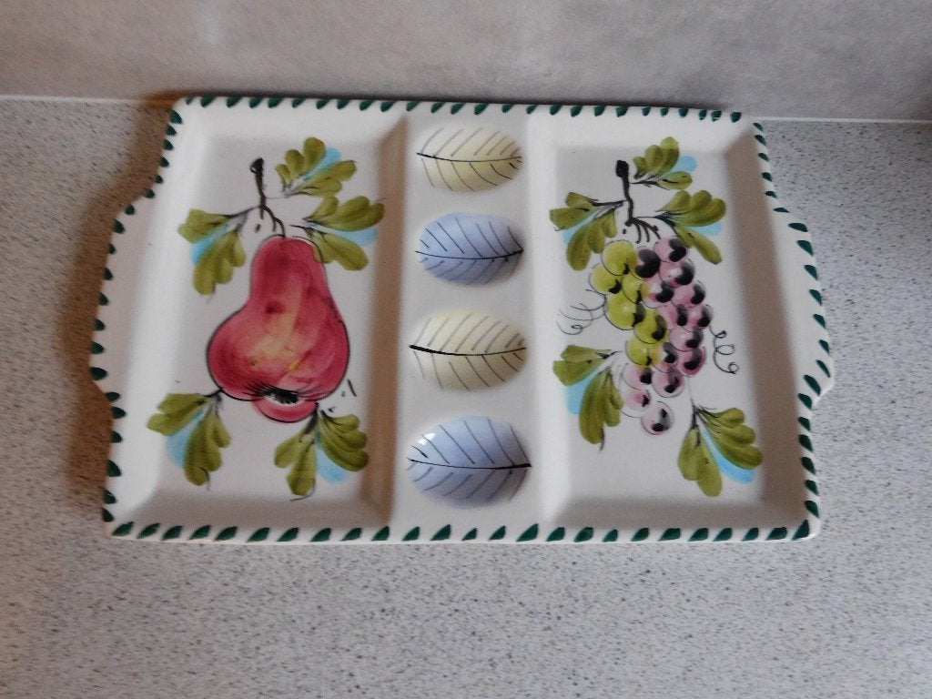 Bord Antipasti 22x34 cm. Fruit Peer en Druif Made in Italy, Overige merken, Keramiek, Ophalen of Verzenden, Zo goed als nieuw