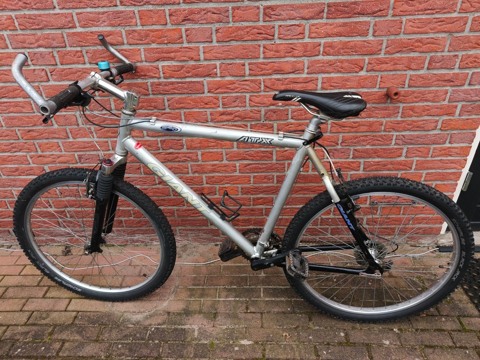 Sportfiets - mountainbike 24 versnellingen en voorvorkvering, Ophalen, Gebruikt, Vering, Giant