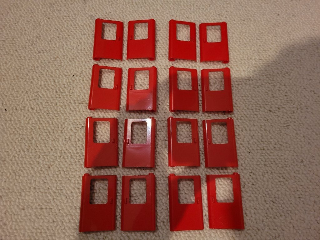 Partij N767=16x Lego trein deuren rood, maar zonder glas !