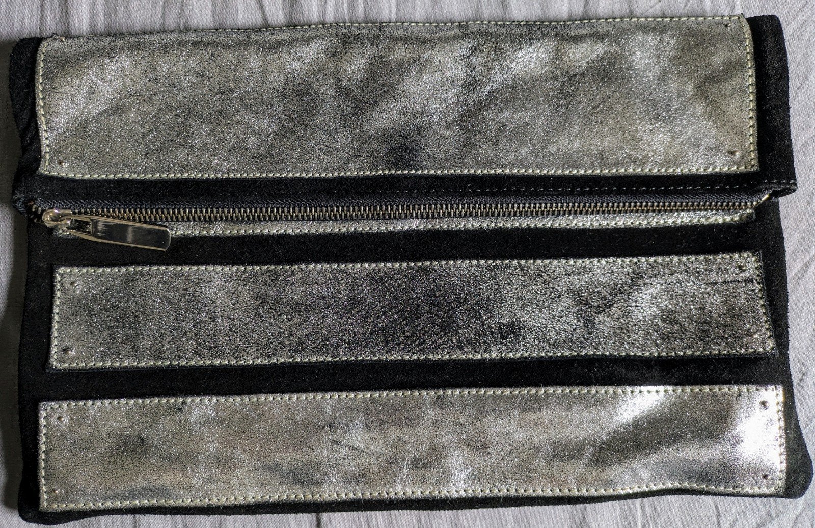 Boohoo Boutique clutch van echt suède, Ophalen of Verzenden, Zo goed als nieuw, Zwart, Avondtasje