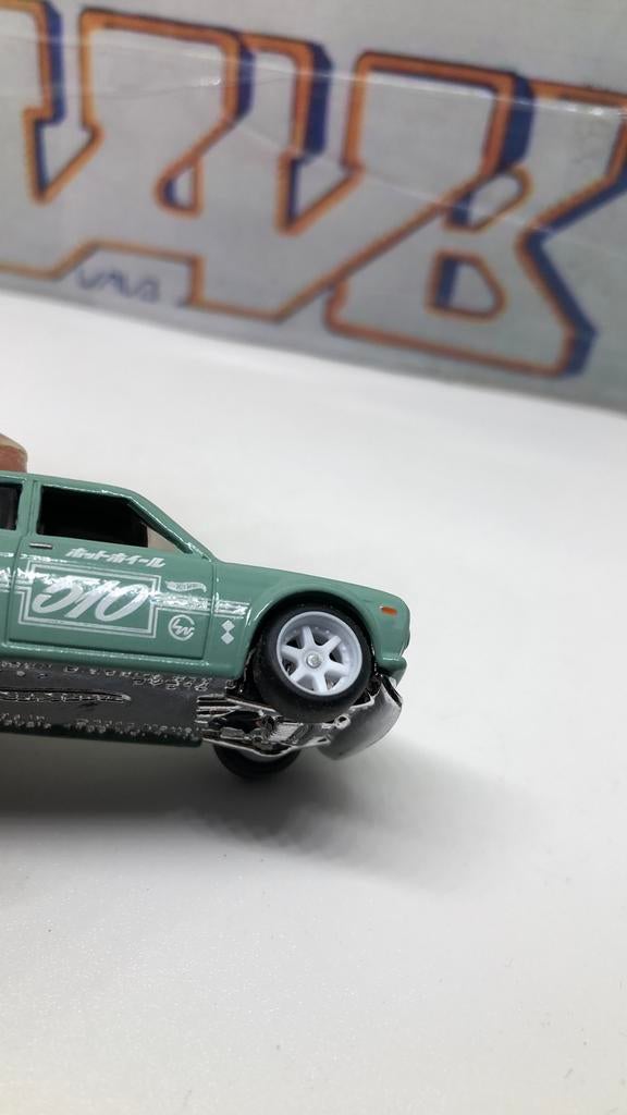 C31 Datsun 510 Hot Wheels Hotwheels VAVB zgan custom, Ophalen of Verzenden, Zo goed als nieuw, Auto