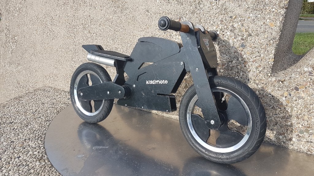 Loopfiets Kiddimoto Racemotor model 2-5 jaar, Ophalen of Verzenden, Gebruikt, Rij- of Hobbelspeelgoed