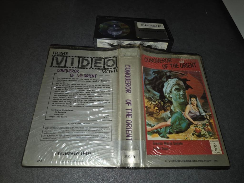 CONQUEROR OF THE ORIENT OP BETAMAX. EX RENTAL OP VRO., Cd's en Dvd's, VHS | Film, Gebruikt, Horror, Vanaf 16 jaar, Ophalen of Verzenden