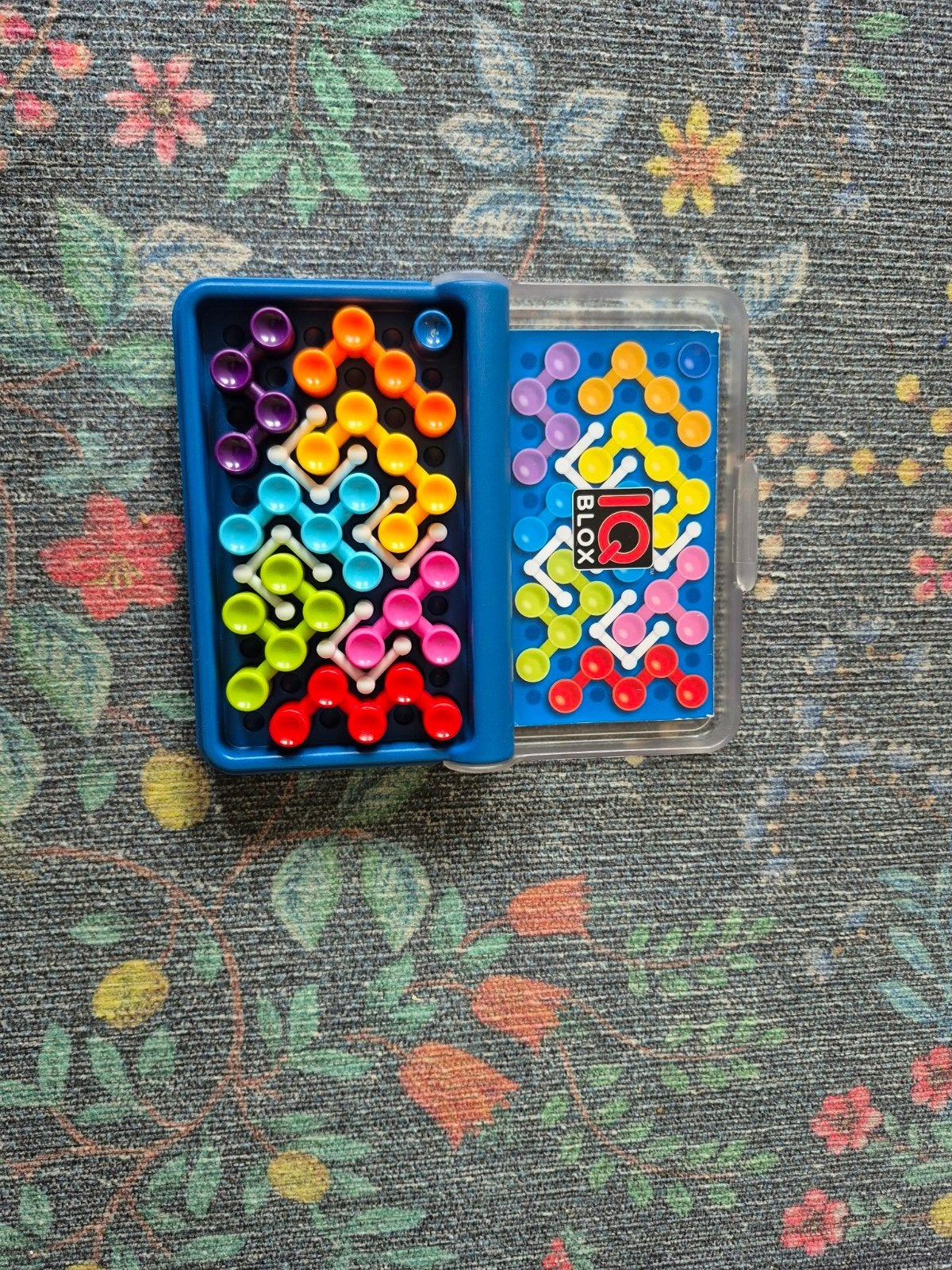SmartGames IQ Blox reisformaat puzzelspel, Hobby en Vrije tijd, Ophalen of Verzenden, Zo goed als nieuw, Overige typen