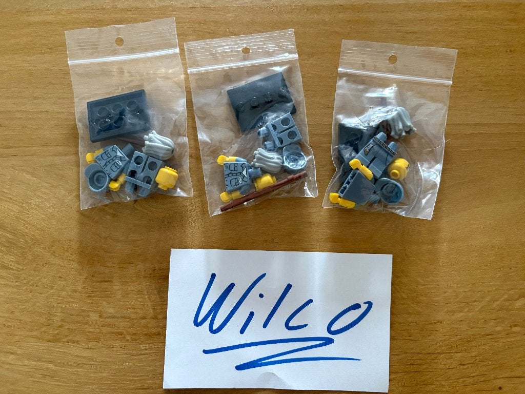 LEGO col15-9 - Janitor, Series 15, Lego, Compleet, Nieuw, Ophalen of Verzenden