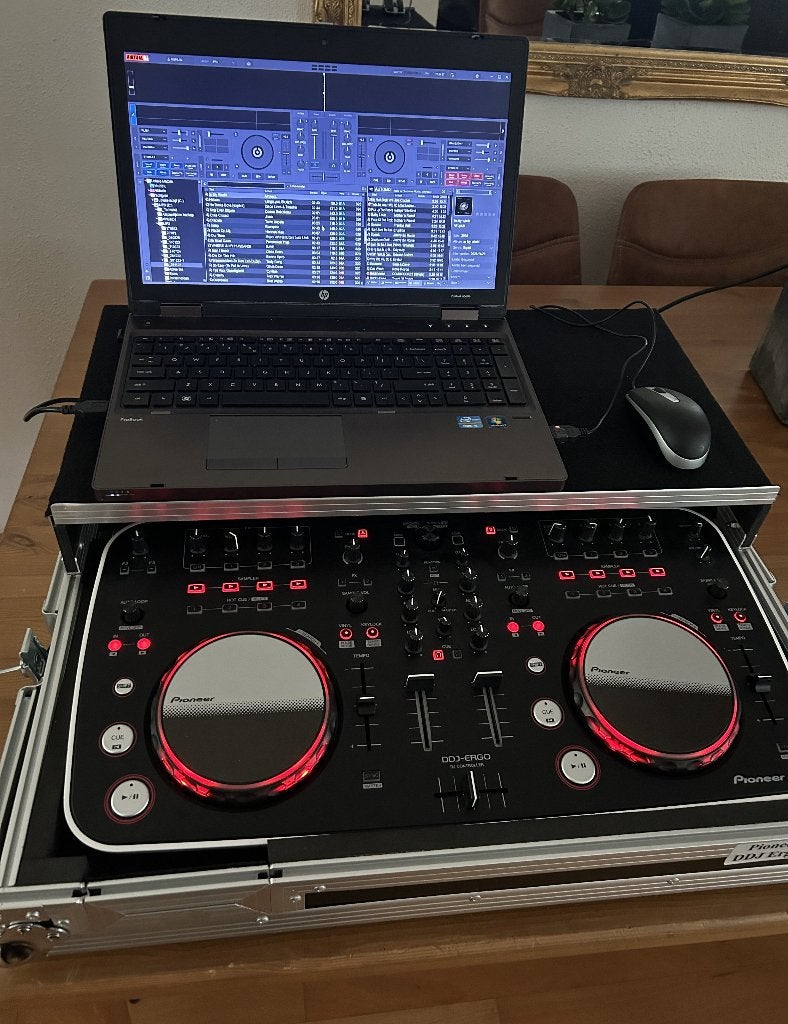 Pioneer DJ-Ergo-V in flightcase, Ophalen of Verzenden, Gebruikt, Dj-set, Pioneer
