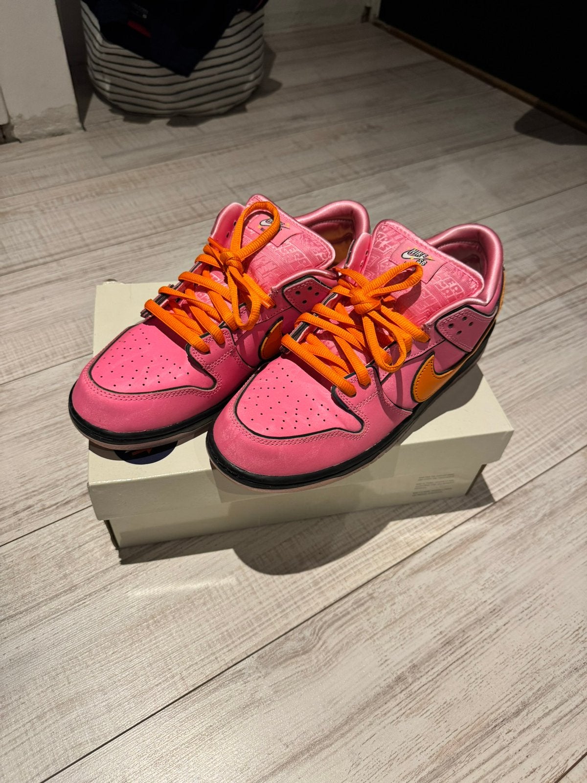 Nike Dunk Low SB Powerpuff Girls “Blossom” 44,5, Overige kleuren, Ophalen of Verzenden, Sneakers of Gympen, Zo goed als nieuw