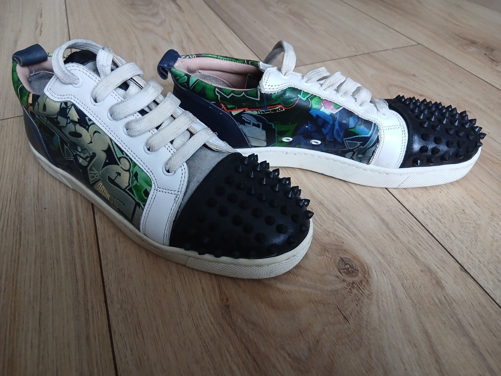 Christian louboutin spike sneakers, Ophalen of Verzenden, Gedragen, Sneakers of Gympen