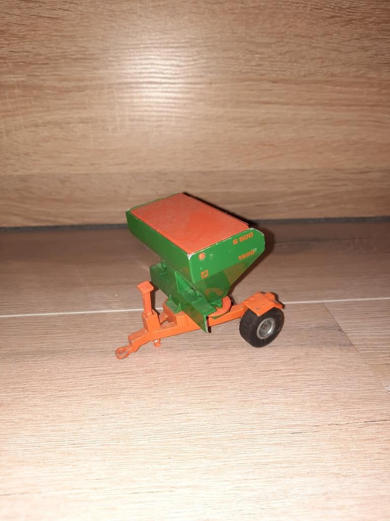 Siku Amazone Strooier - Gedetailleerd Model, Hobby en Vrije tijd, Modelauto's | 1:32, Ophalen of Verzenden, Gebruikt, Auto, Overige merken