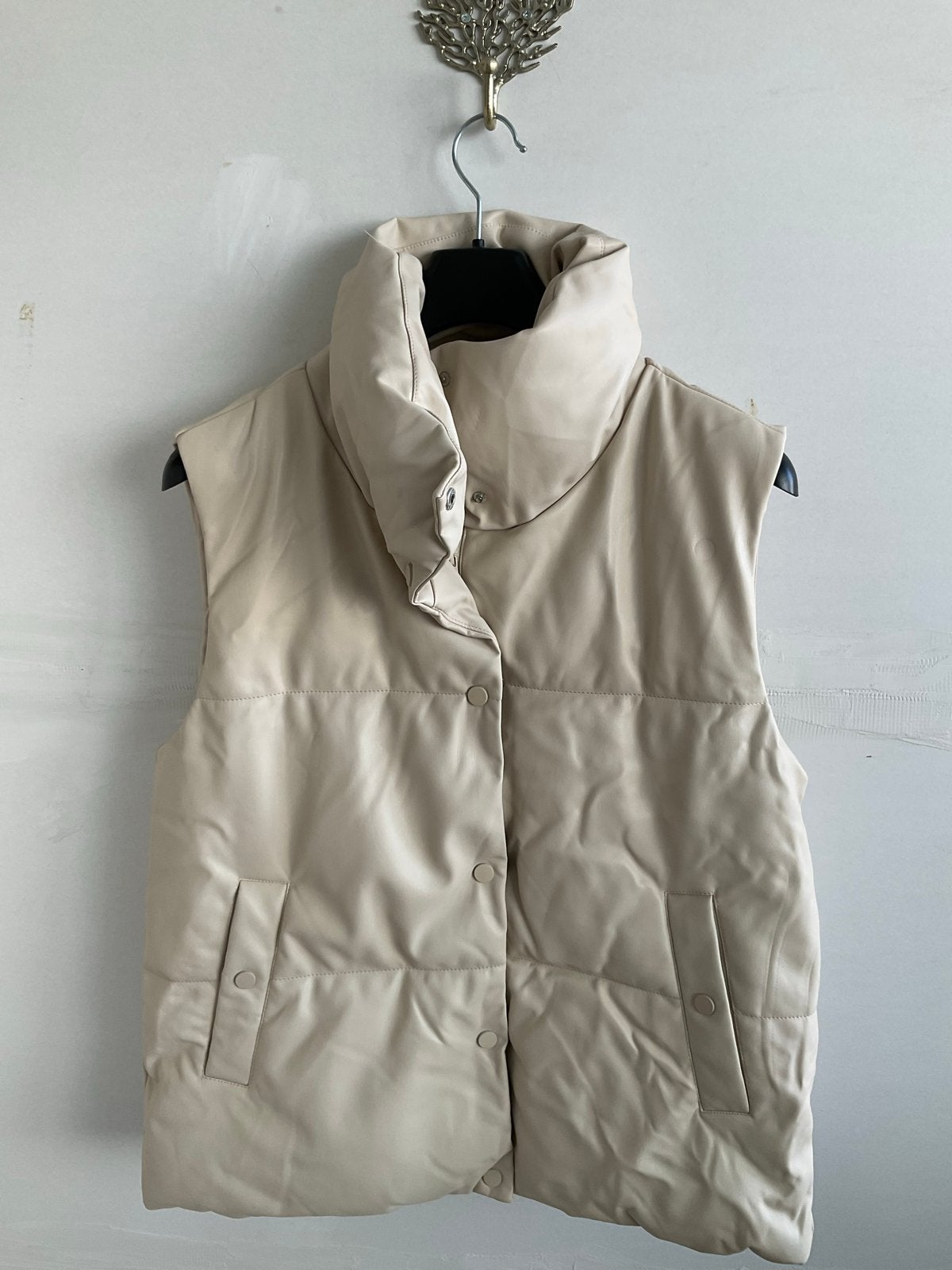 Stradivarius Padded Gilet - Crème/Beige, Ophalen of Verzenden, Zo goed als nieuw, Maat 36 (S), Beige