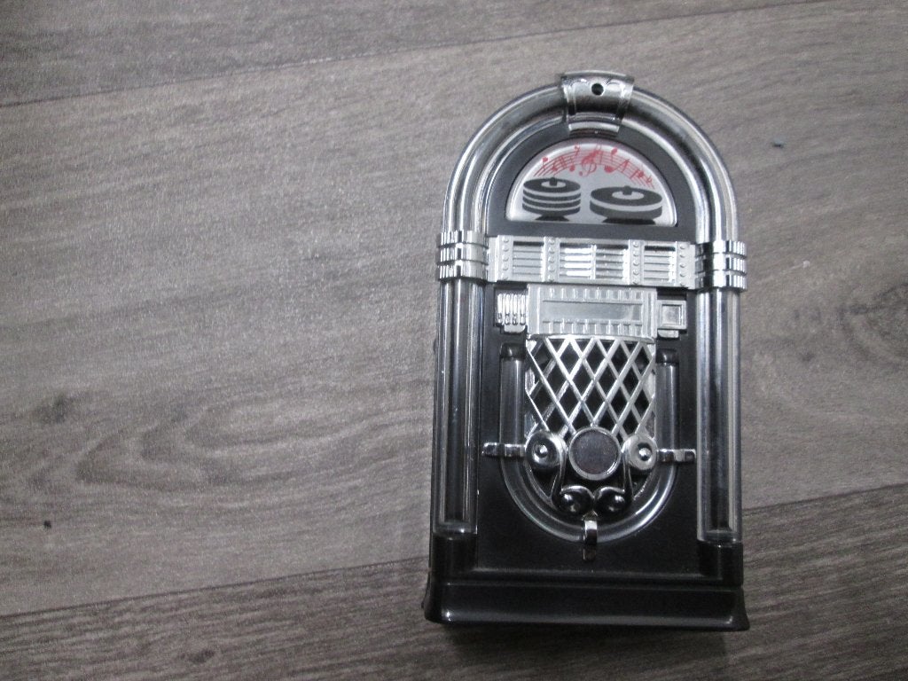jukebox radio met lampjes er in, Verzenden, 1970 tot heden, Overige merken