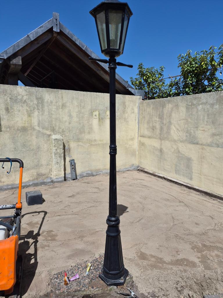 Tuinlantaren  225.cm hoog, Ophalen, Minder dan 50 watt, Staande lamp, Netvoeding