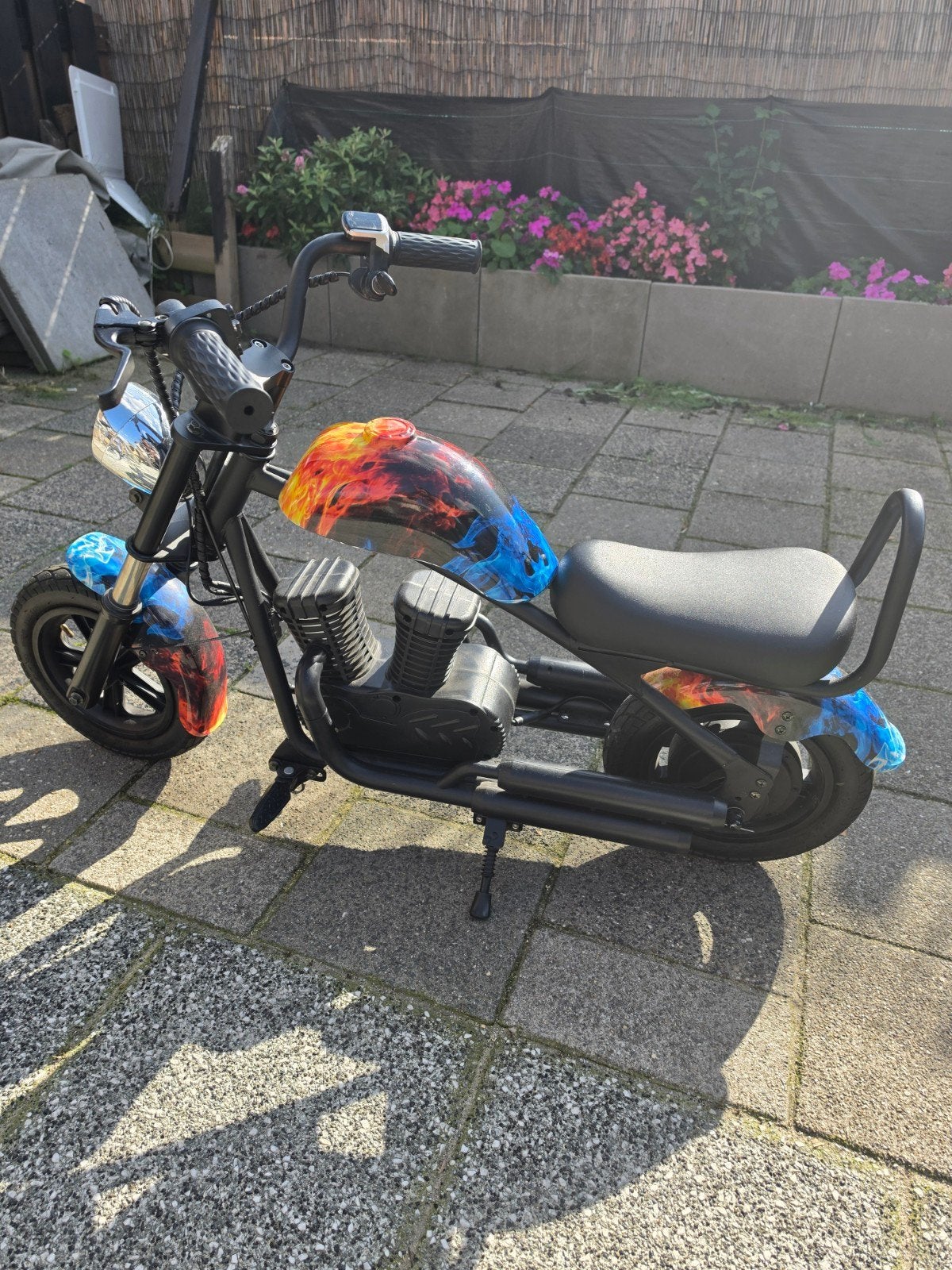 Stoere mini bike met vlammen design en oplader, Ophalen, Gebruikt, Onbekend, Overige typen
