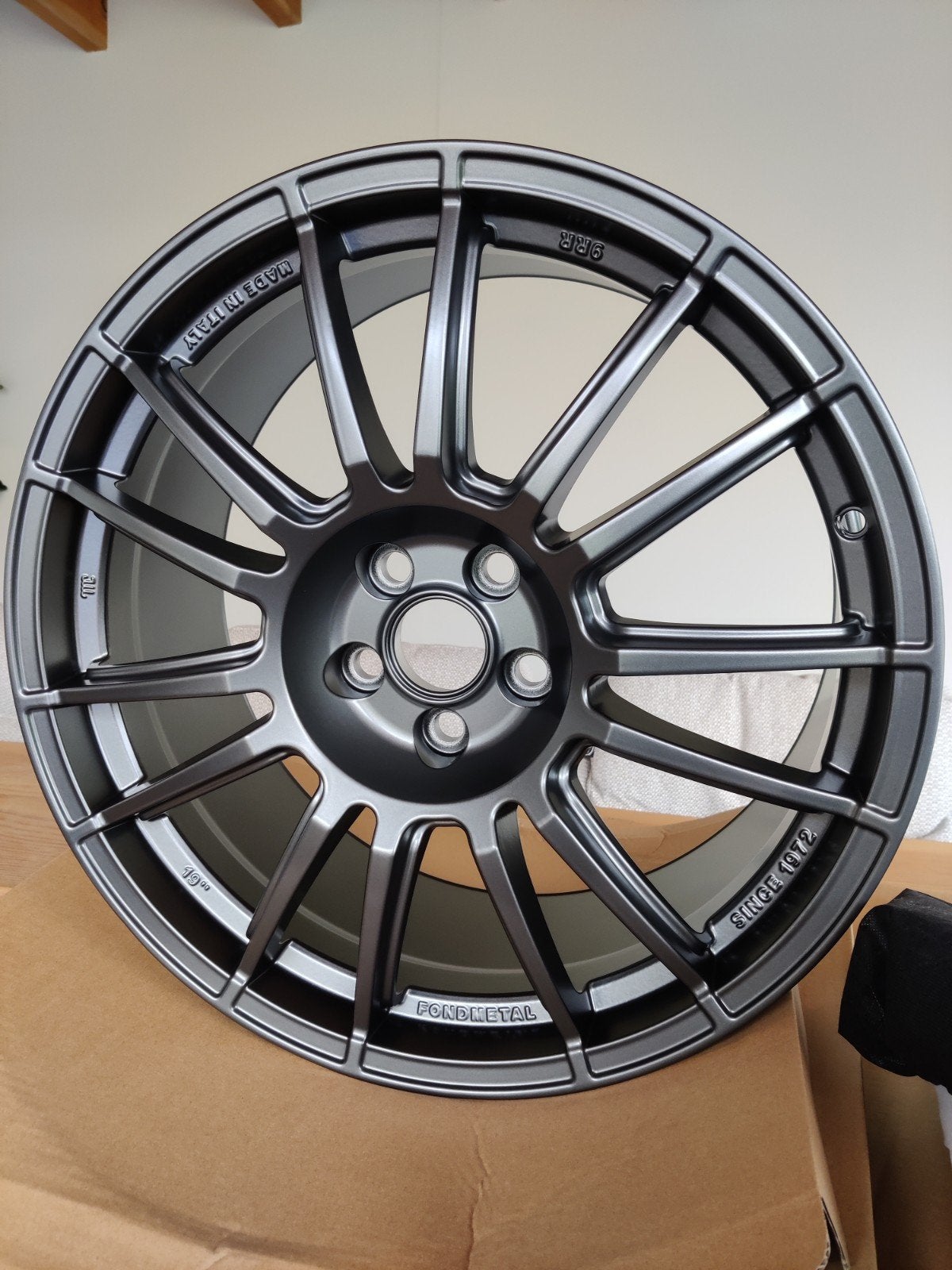 Fondmetal 19 inch velgen 5x108 breedset Gunmetal Jaguar, Auto-onderdelen, Banden en Velgen, Gebruikt, Velg(en), Personenwagen