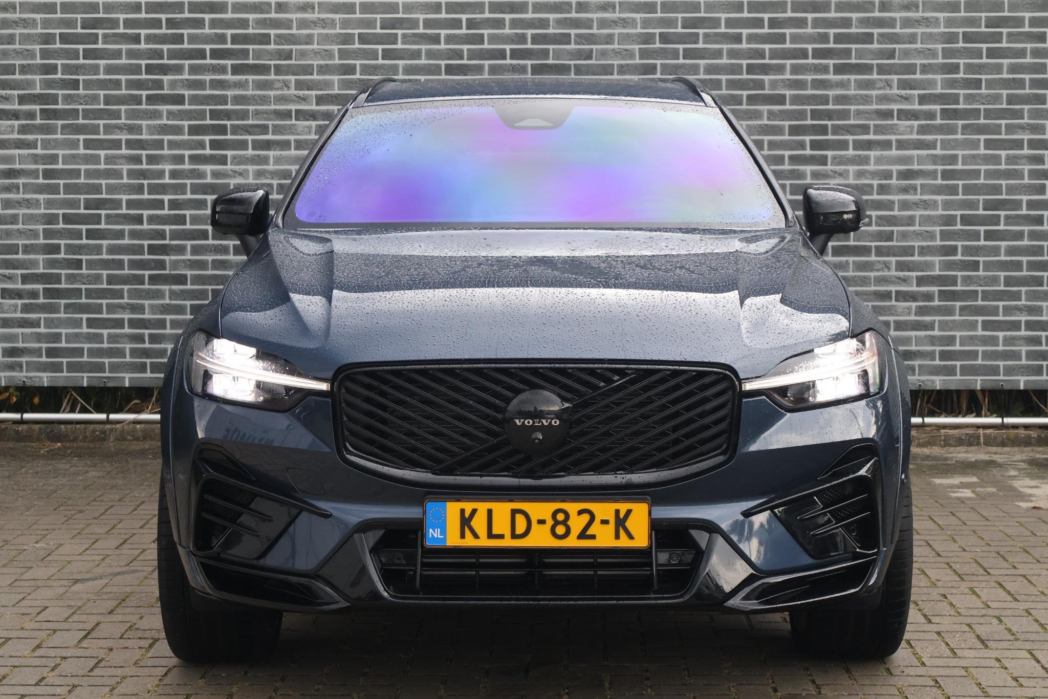 Volvo XC60 T6 Plug-in hybrid AWD Plus Black Edition | Heico, Automaat, 12 maanden, Euro 6, 4 cilinders