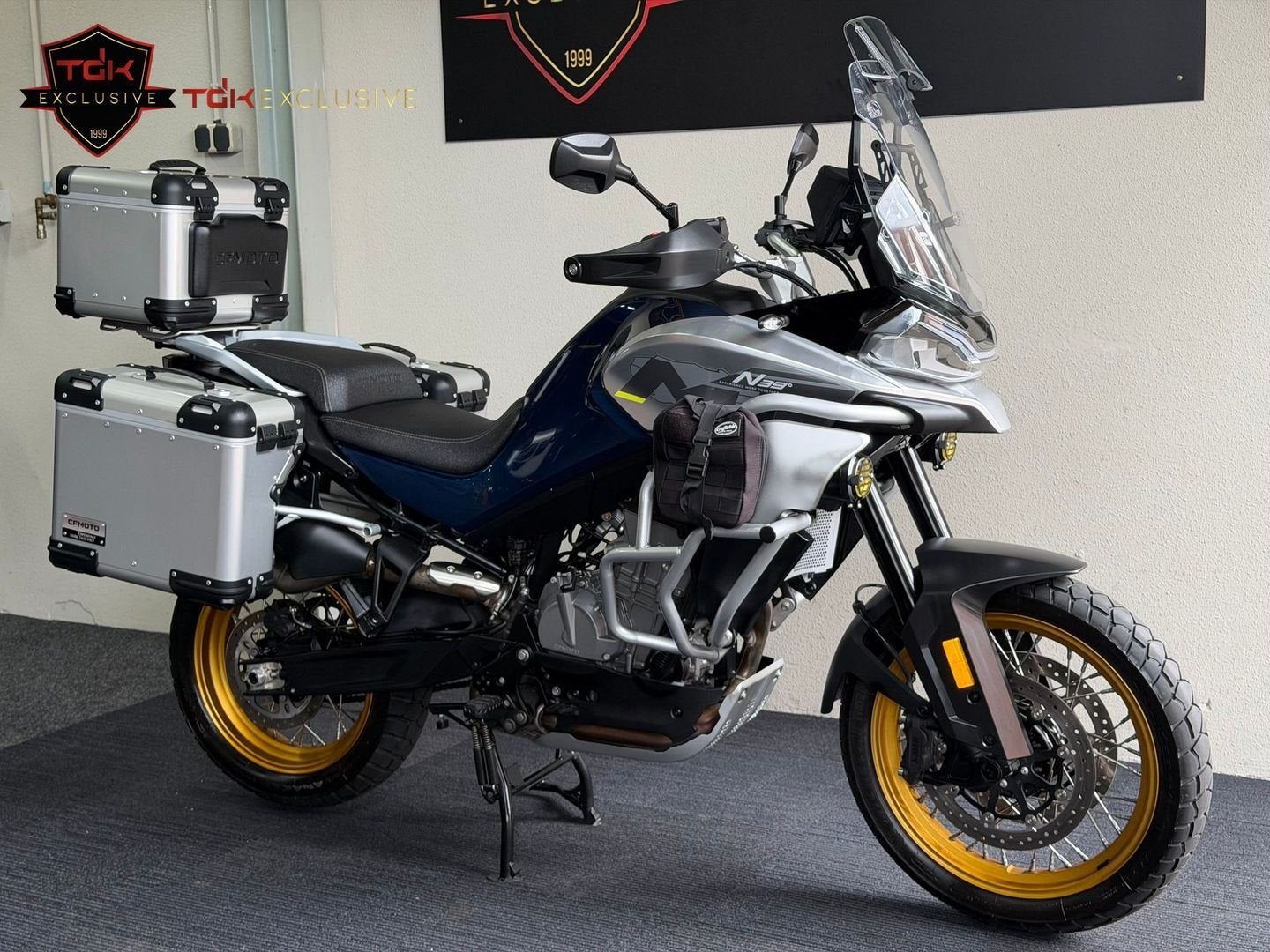 CFMOTO 800MT SPORT GT BOMVOL NIEUWSTAAT CF MOTO 800 MT 700MT, Motoren, 2 cilinders, Motorrijbewijs A, Bedrijf, Meer dan 35 kW