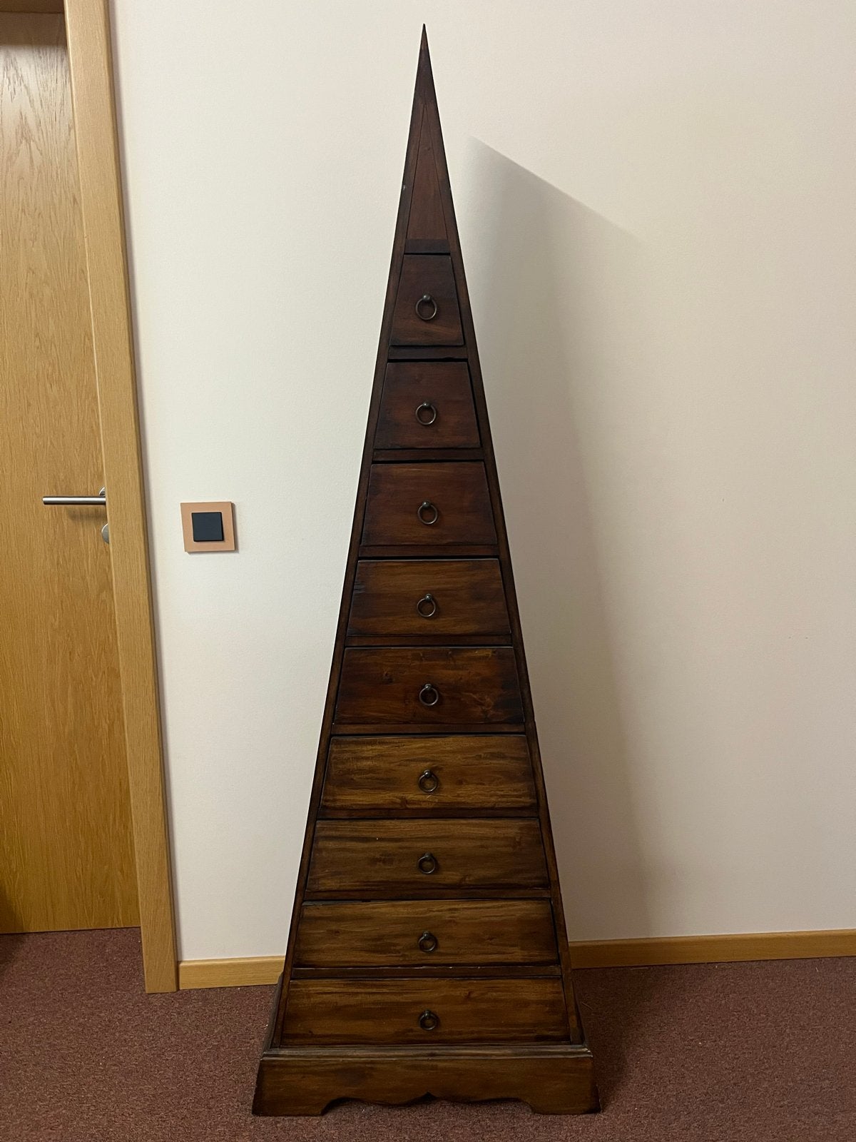 Antieke Driehoekige Kast - 178cm Hoog, Zeer Goede Staat, Antiek en Kunst, Ophalen