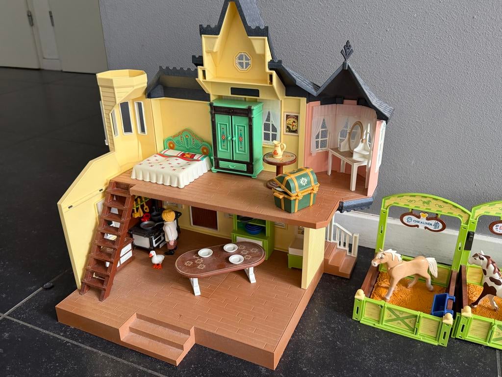 Playmobil Spirit: Huis, koetsen, kamp, stallen en meer!, Ophalen, Zo goed als nieuw, Complete set