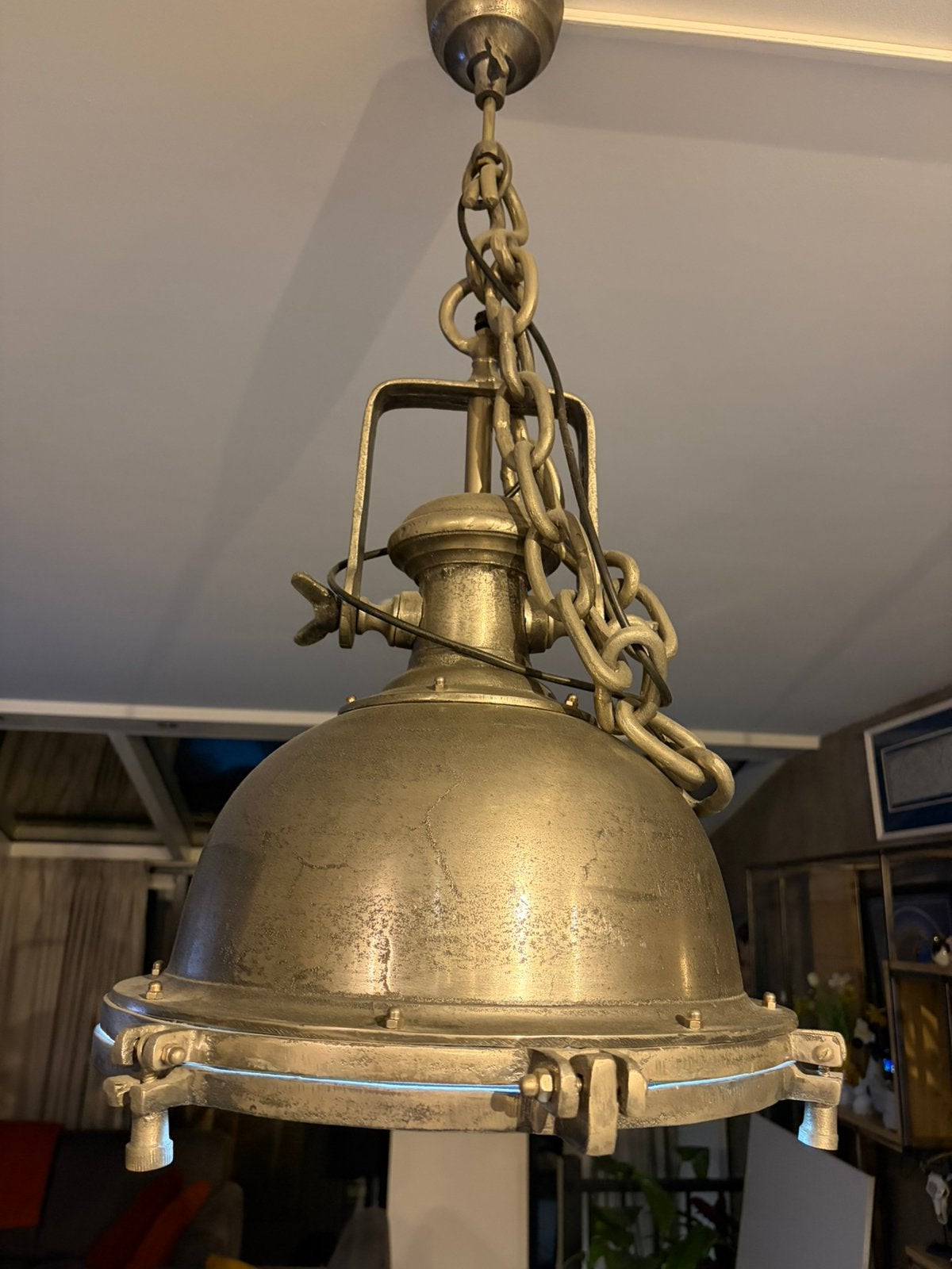 Lampen, Ophalen, Gebruikt