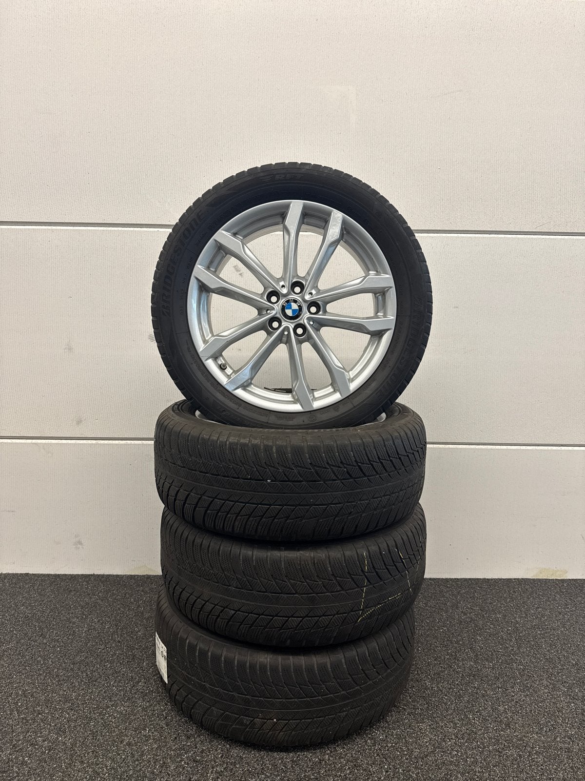 BMW X3 X4 G01 G02 19 inch winterbanden Bridgestone RFT, Auto-onderdelen, Banden en Velgen, Winterbanden, Terreinwagen, Ophalen