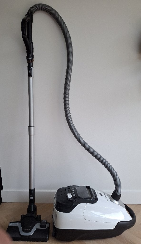 Stofzuiger met stofzak, Witgoed en Apparatuur, Zo goed als nieuw, Inclusief accessoires, Sledestofzuiger, Minder dan 1200 watt