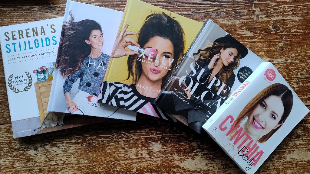 Styling & Beauty Boeken Set - 1 is gesigneerd!, Verzenden, Gelezen, Diverse auteurs
