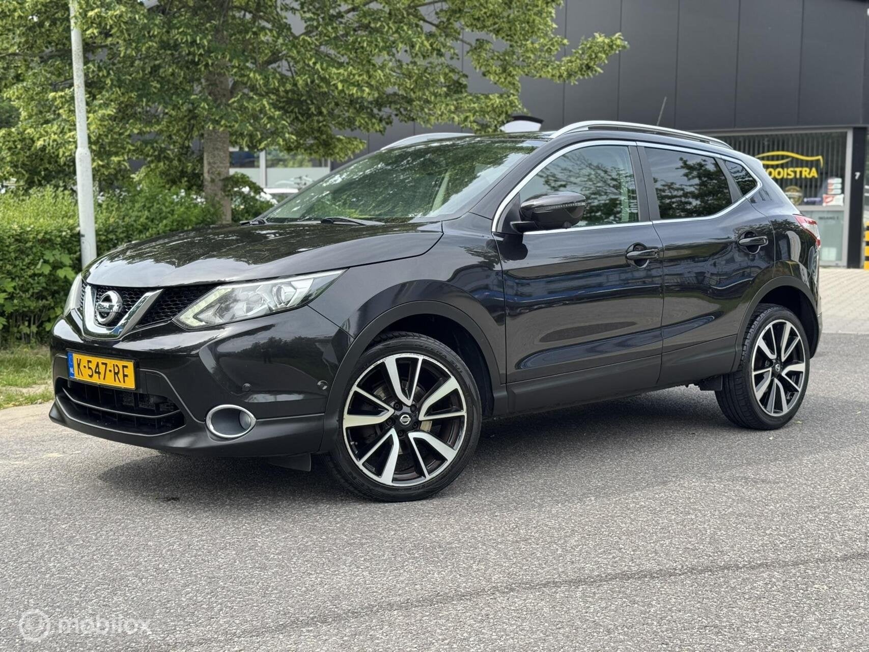 Nissan Qashqai 1.2 Tekna AUTOMAAT PANO LEER 360 CAMERA, Auto's, Euro 5, Gebruikt, 680 kg, 4 cilinders