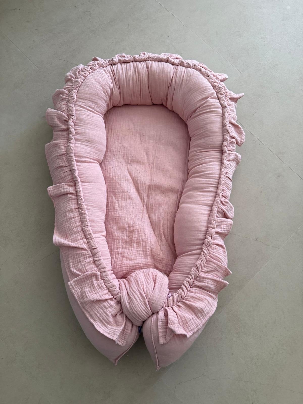 MamaLoes Babynest Roze, Ophalen, Gebruikt