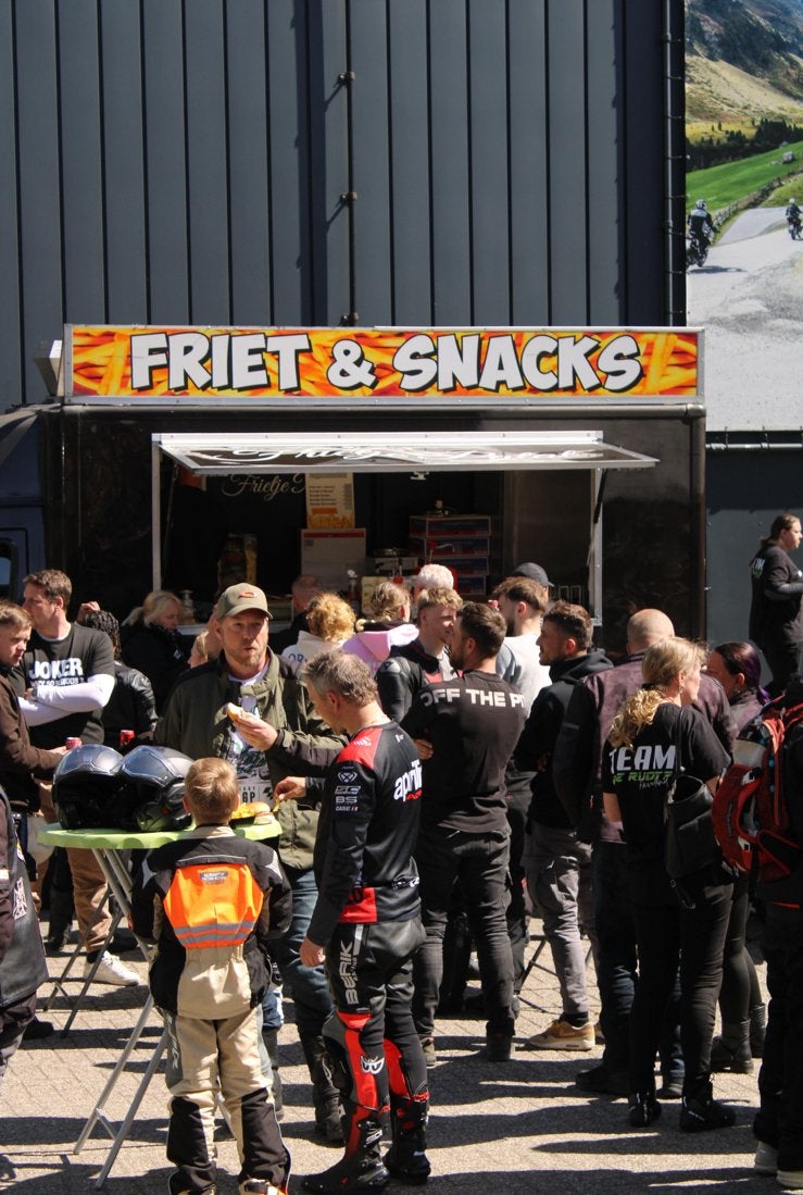 Verse Oerfriet broodjes en snacks op locatie, Eén persoon