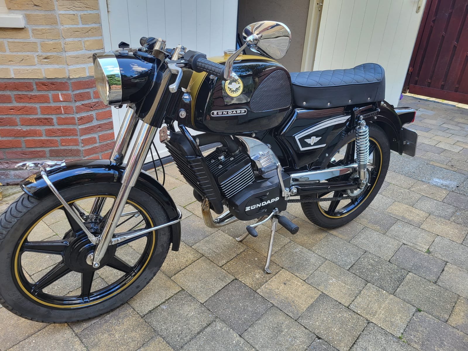 Zundapp KS 100 watergekoeld, Fietsen en Brommers, Brommers | Zundapp, Ophalen, Maximaal 45 km/u, Zo goed als nieuw, 100 cc