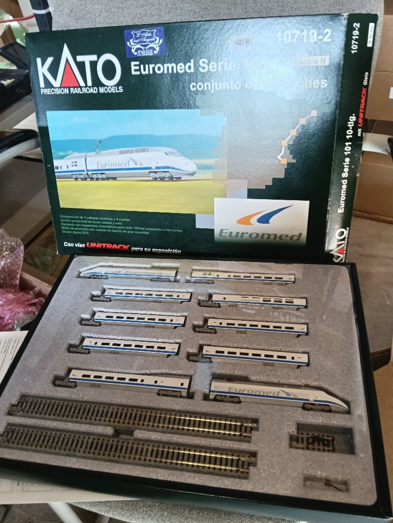 Kato 10-719-2 Euromed set. serie 101 N-spoor, Overige merken, Treinset, Gelijkstroom, Ophalen of Verzenden