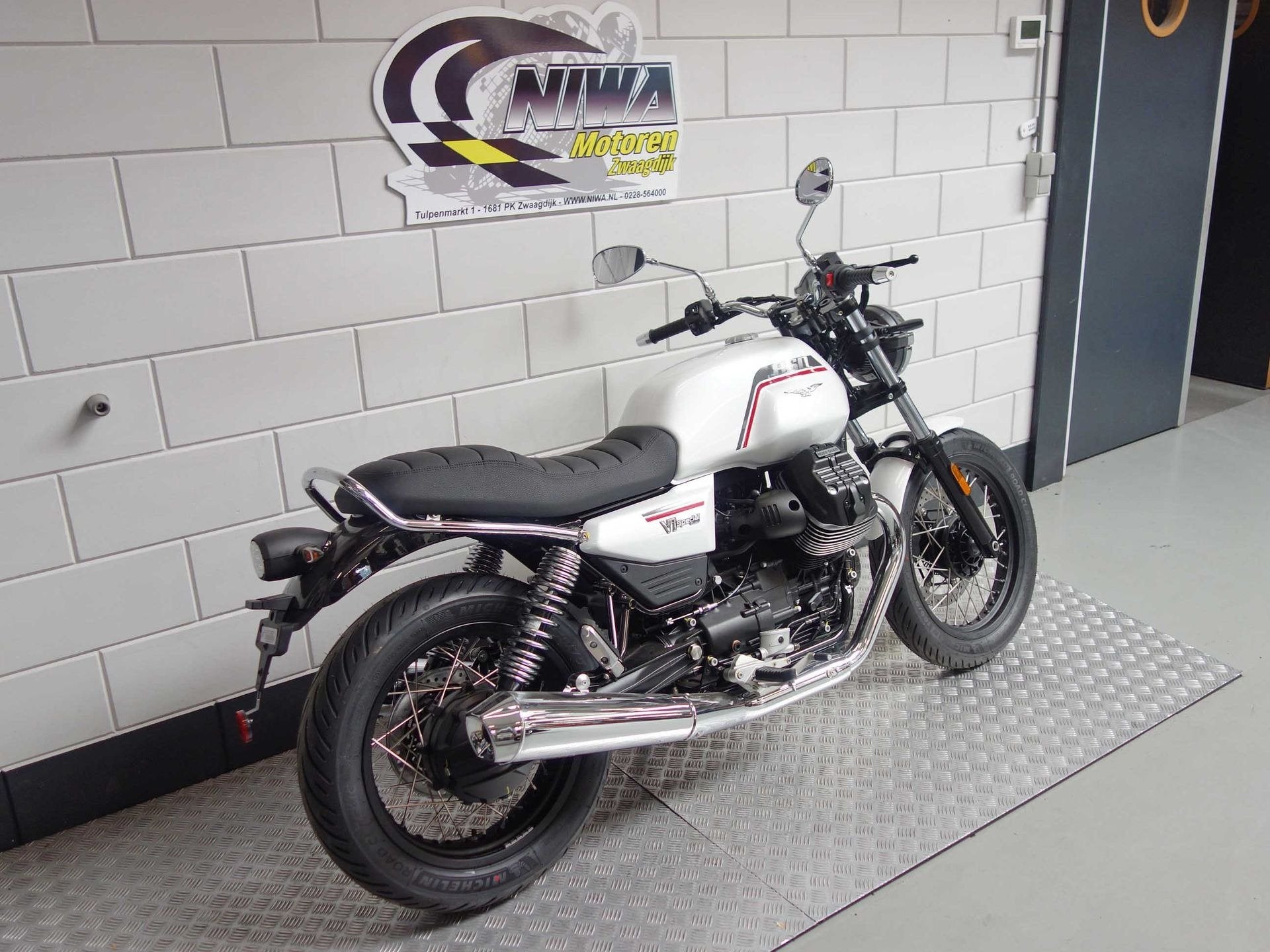 Moto Guzzi V 7, Overig, Gebruikt, Bedrijf, Meer dan 35 kW