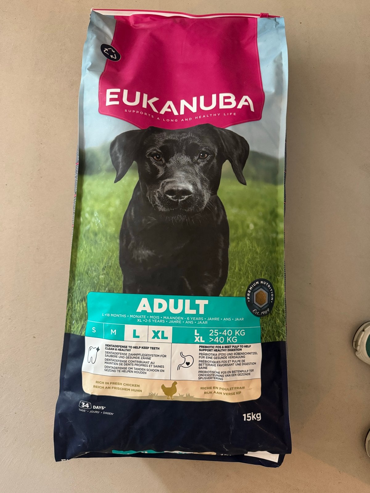 Eukanuba hondenvoer, Dieren en Toebehoren, Ophalen, Hond